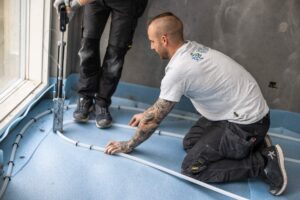 Myter og fakta om gulvvarme: Hvad skal du tro på?